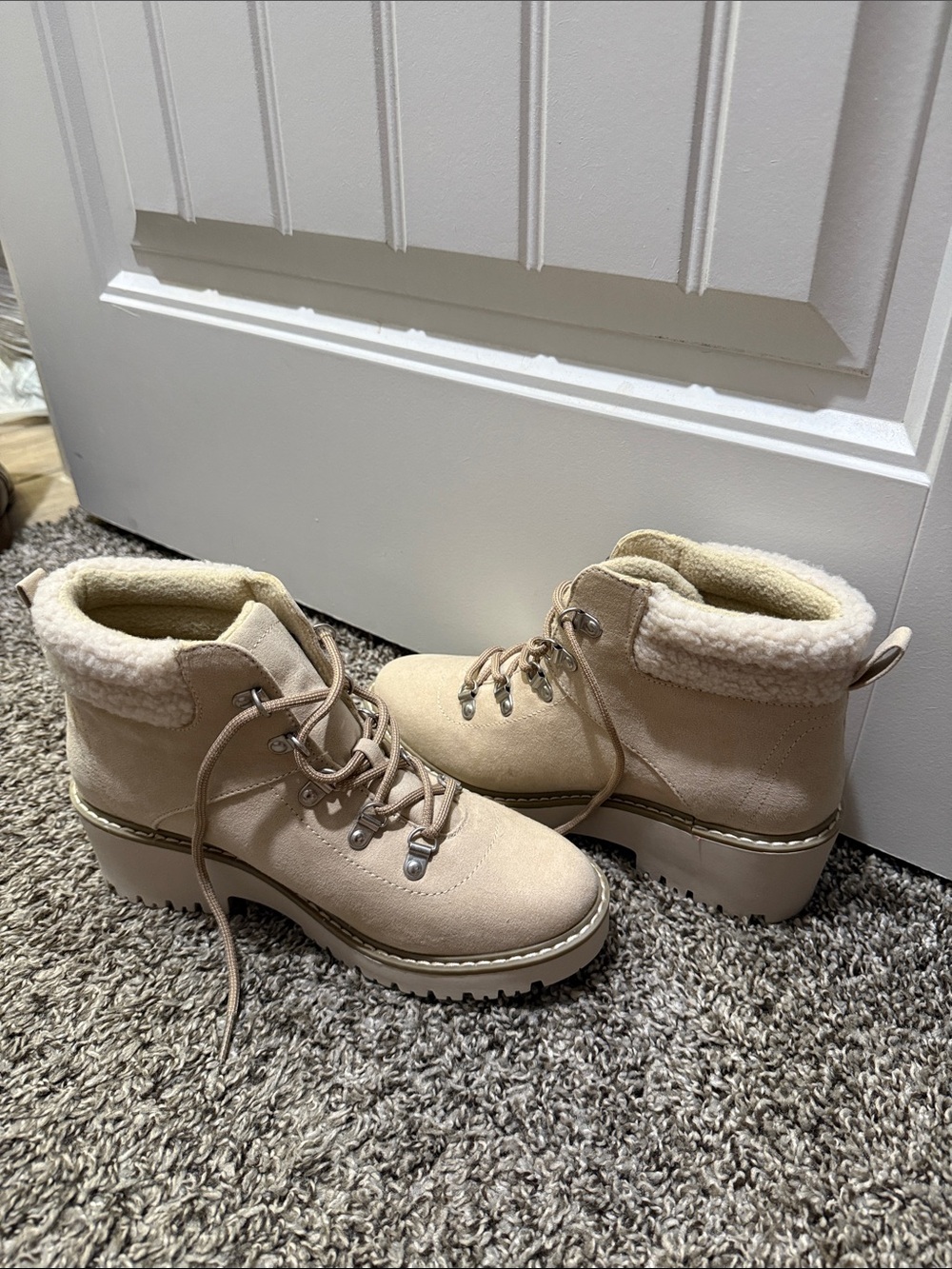 Cream Sherpa Lined Wedge Ankle Boots